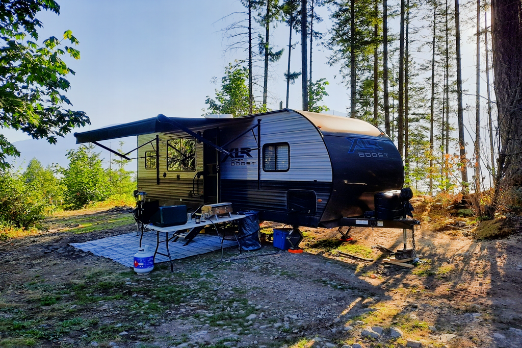 Mike's Forest River xlr micro boost  Toy Hauler