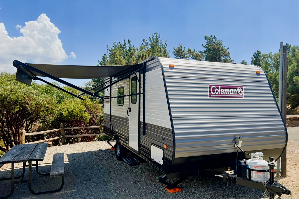 Let's Go Camping!!! 2022 Coleman Lantern 17B!