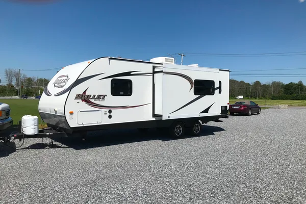 André Keystone Bullet Travel Trailer