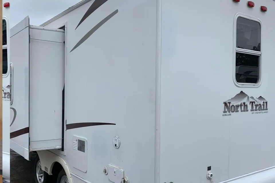 Roulotte Heartland NorthTrail FBS21