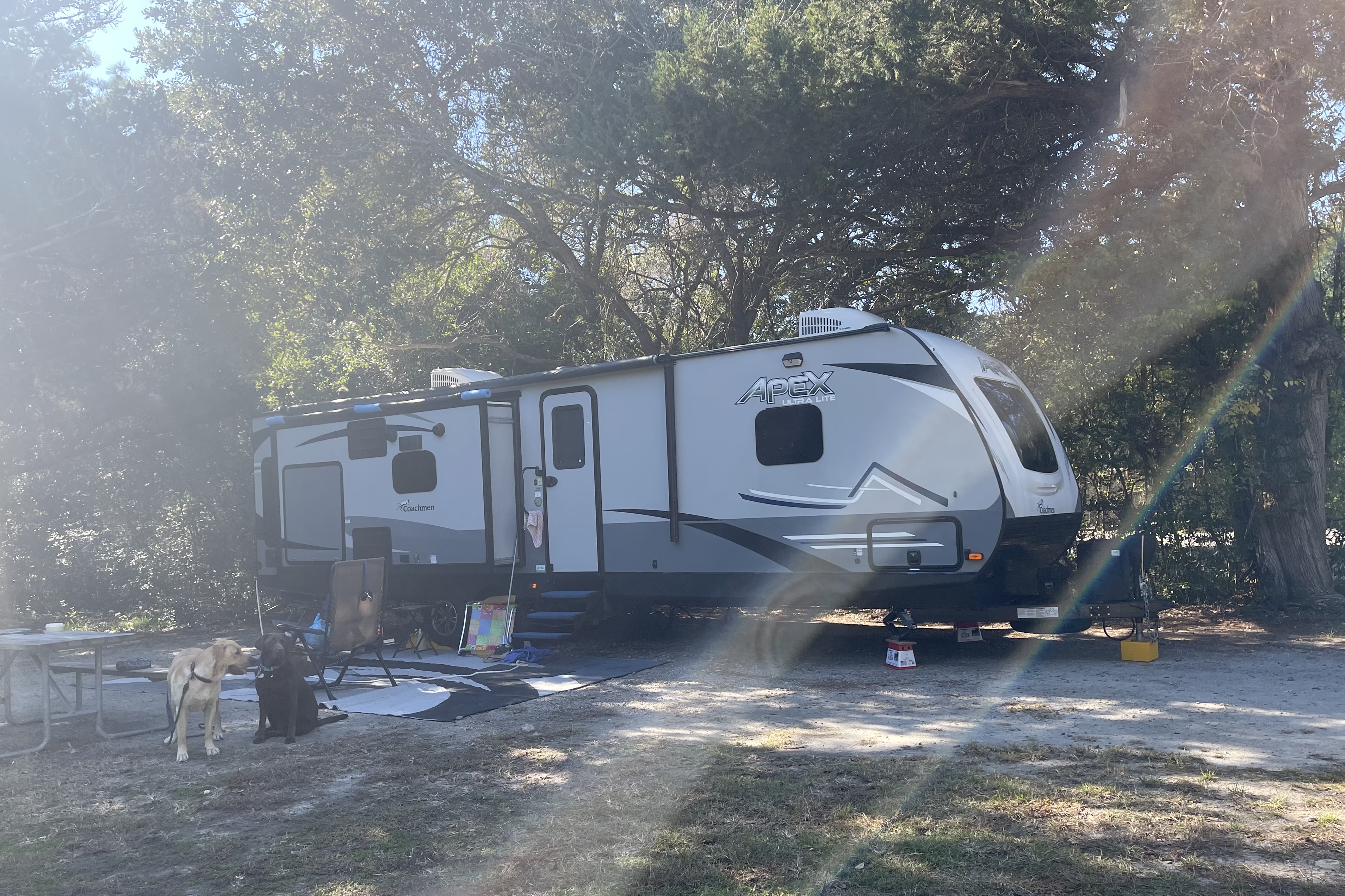 Coachmen 279RLSS Travel Trailer