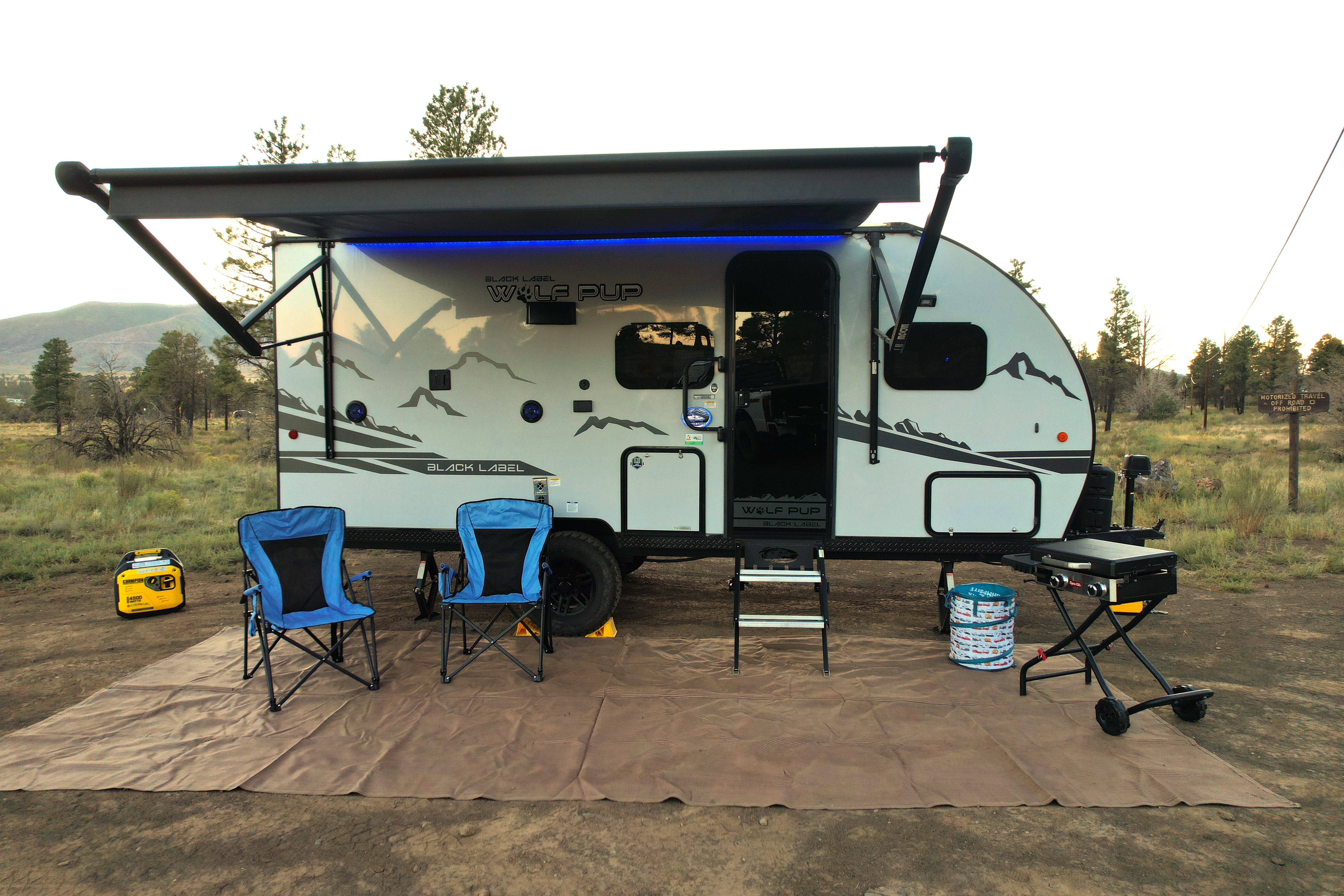 Wolf Pup Bunkhouse - ALL Inclusive