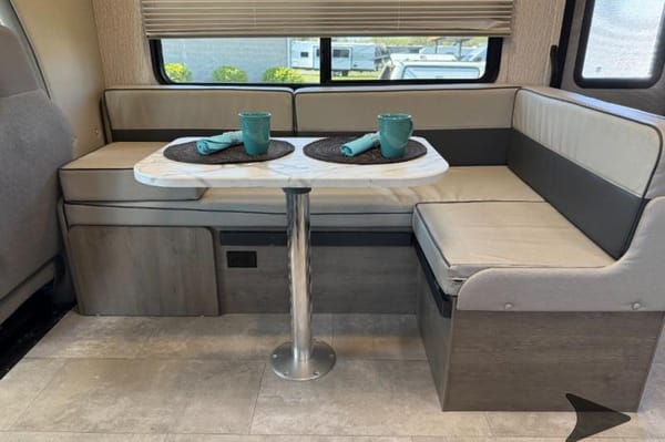 2023 Freelander 26DS | Yellowstone-Ready, Fully Stocked, Sleeps 6