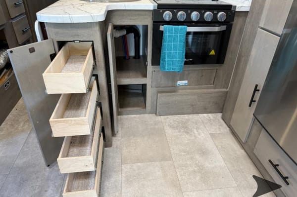 2023 Freelander 26DS | Yellowstone-Ready, Fully Stocked, Sleeps 6