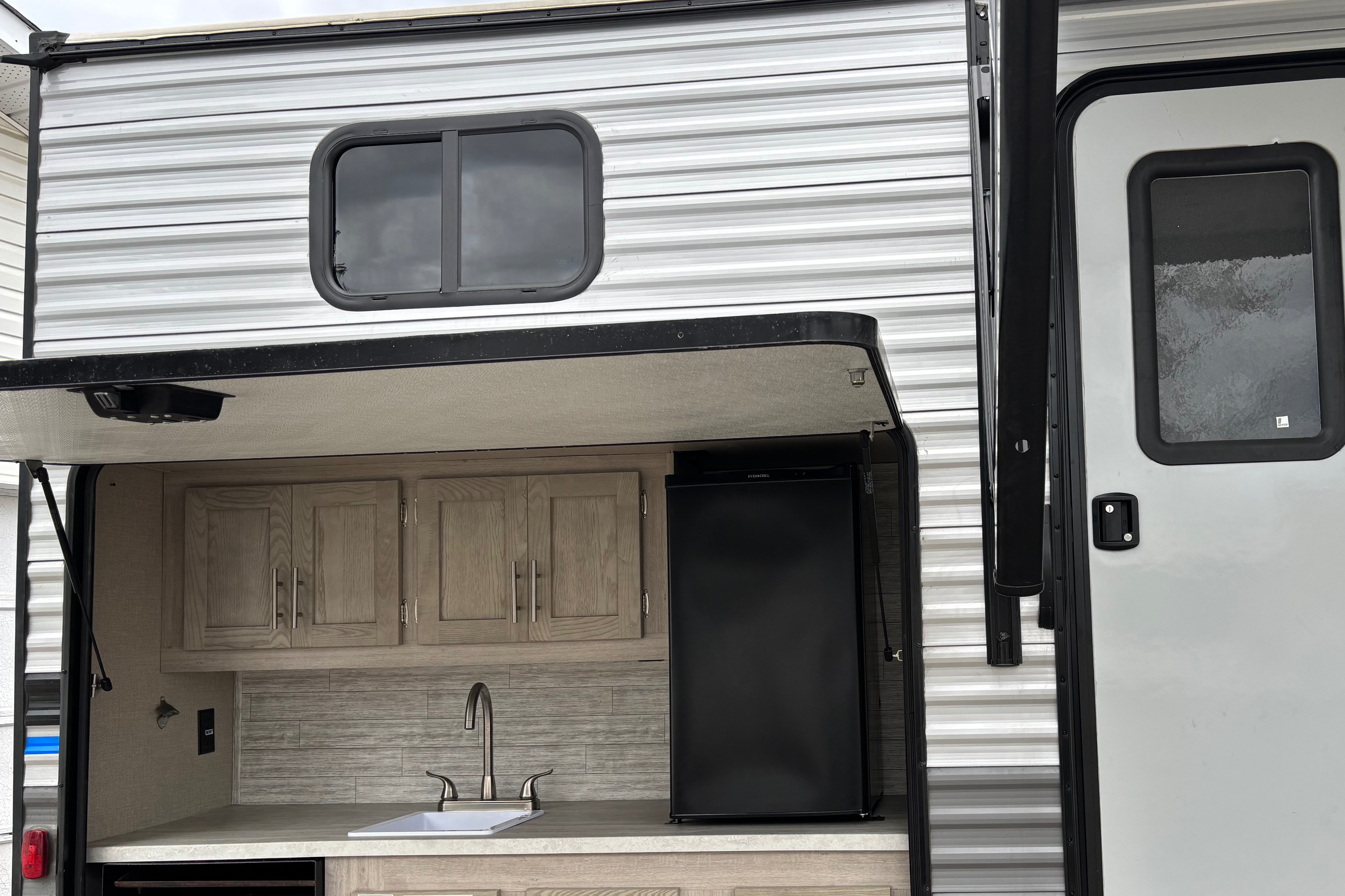 Stéphanie Coachmen Catalina 323BHD Roulotte