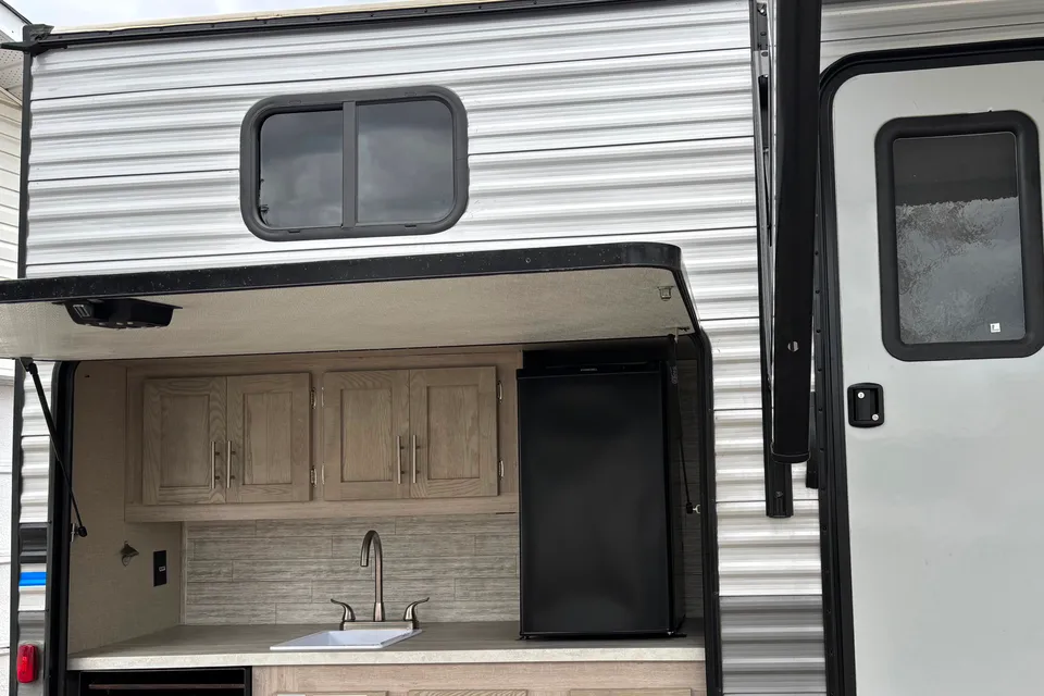 Stéphanie Coachmen Catalina 323BHD Roulotte