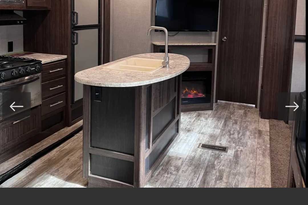 Crossroad Zinger 330bh  10personnes *Lits Superposés/bunk beds*  2 chambre fermé Marial RV