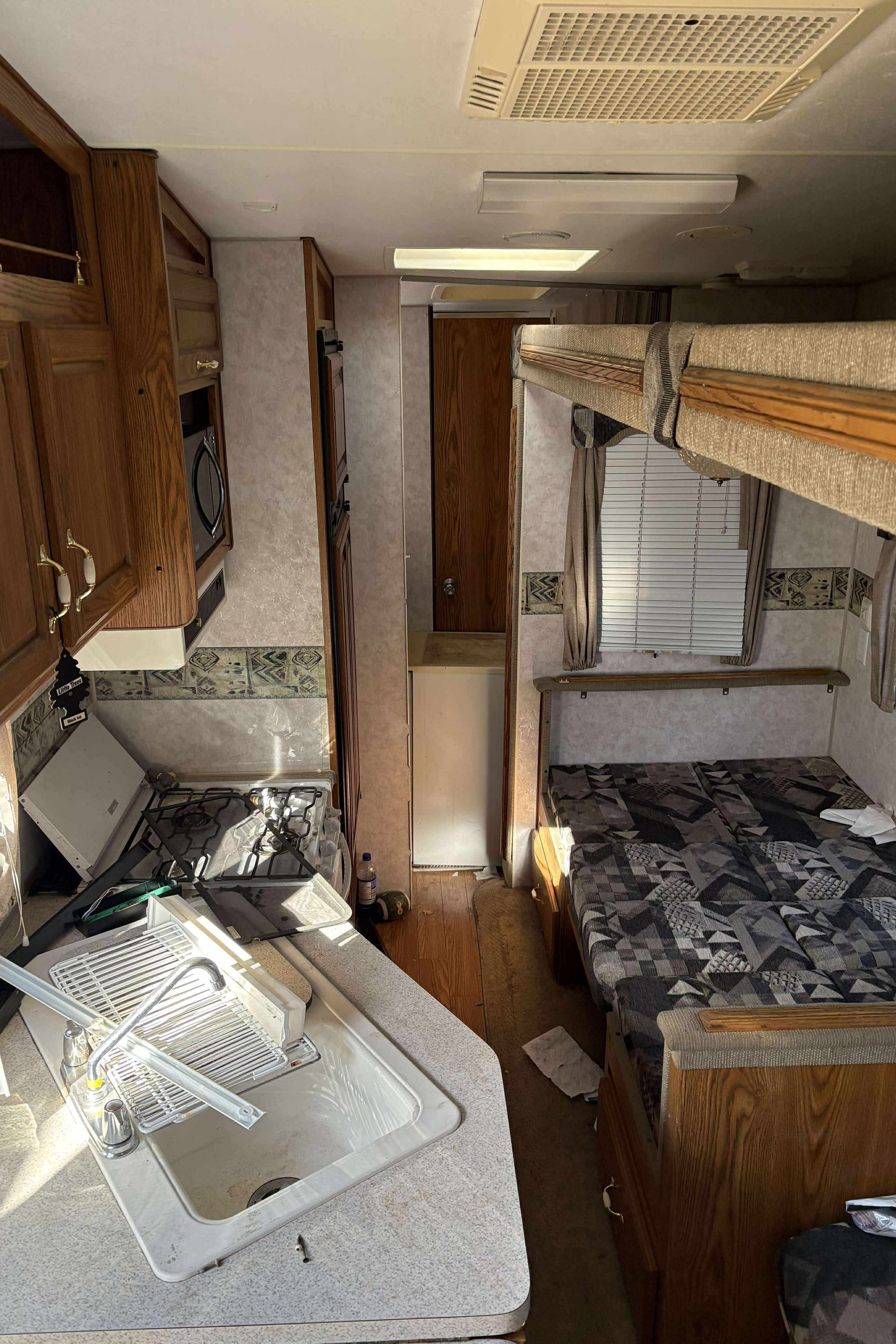 Mike's Nash Bunk Fifth Wheel
