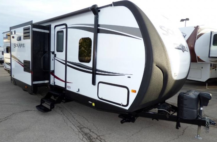 Large Family Trailer with Bunk Room