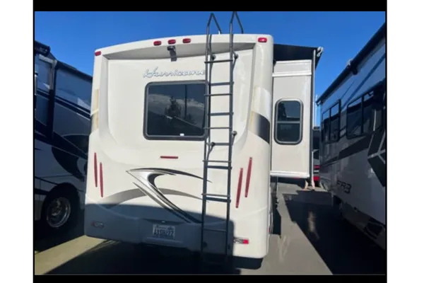 Raed's Thor Hurricane 29X Class A