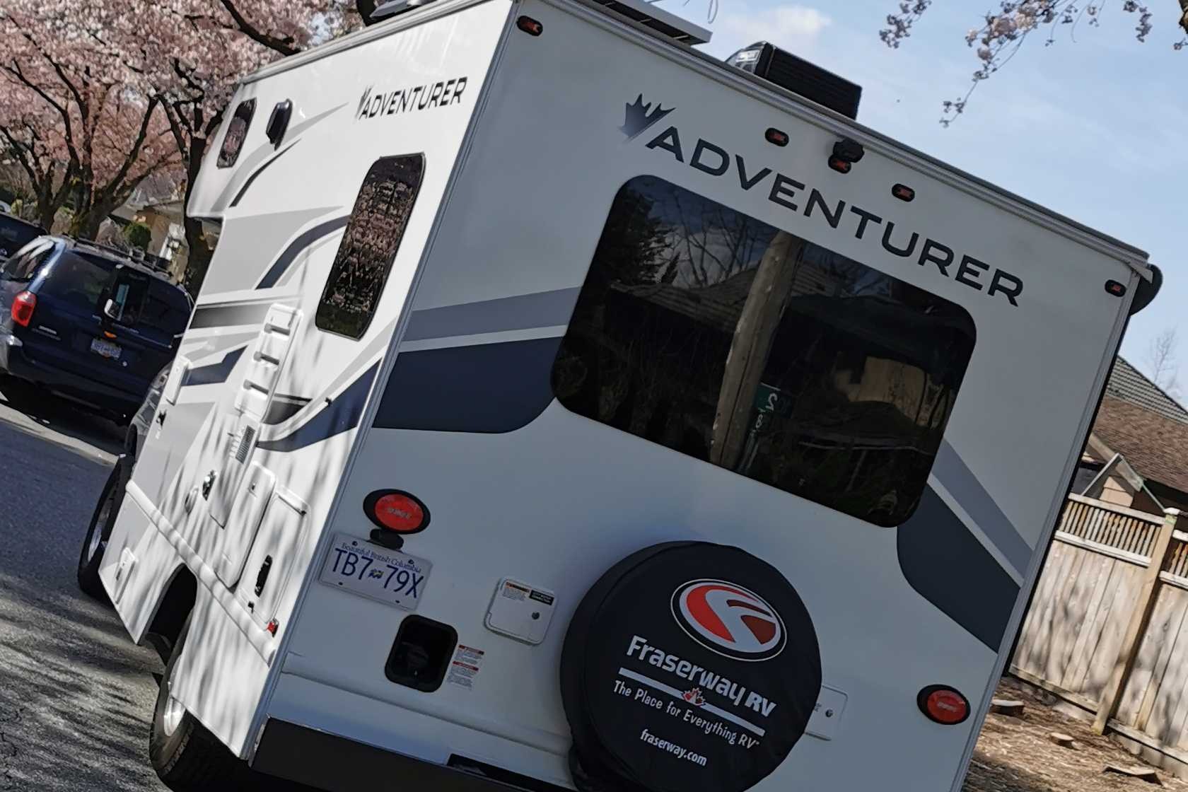 Emma's 2021 Ford 19ft motorhome