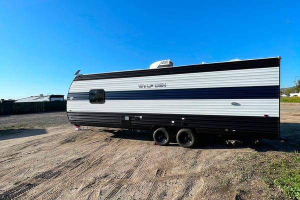 BRAND NEW 2024 29ft Light Weight Sleeps 8 Forest River Travel Trailer