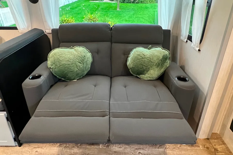 Duane's Forest River 2023 Vibe BH34 Travel Trailer