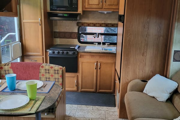 Rollings Adventure RV