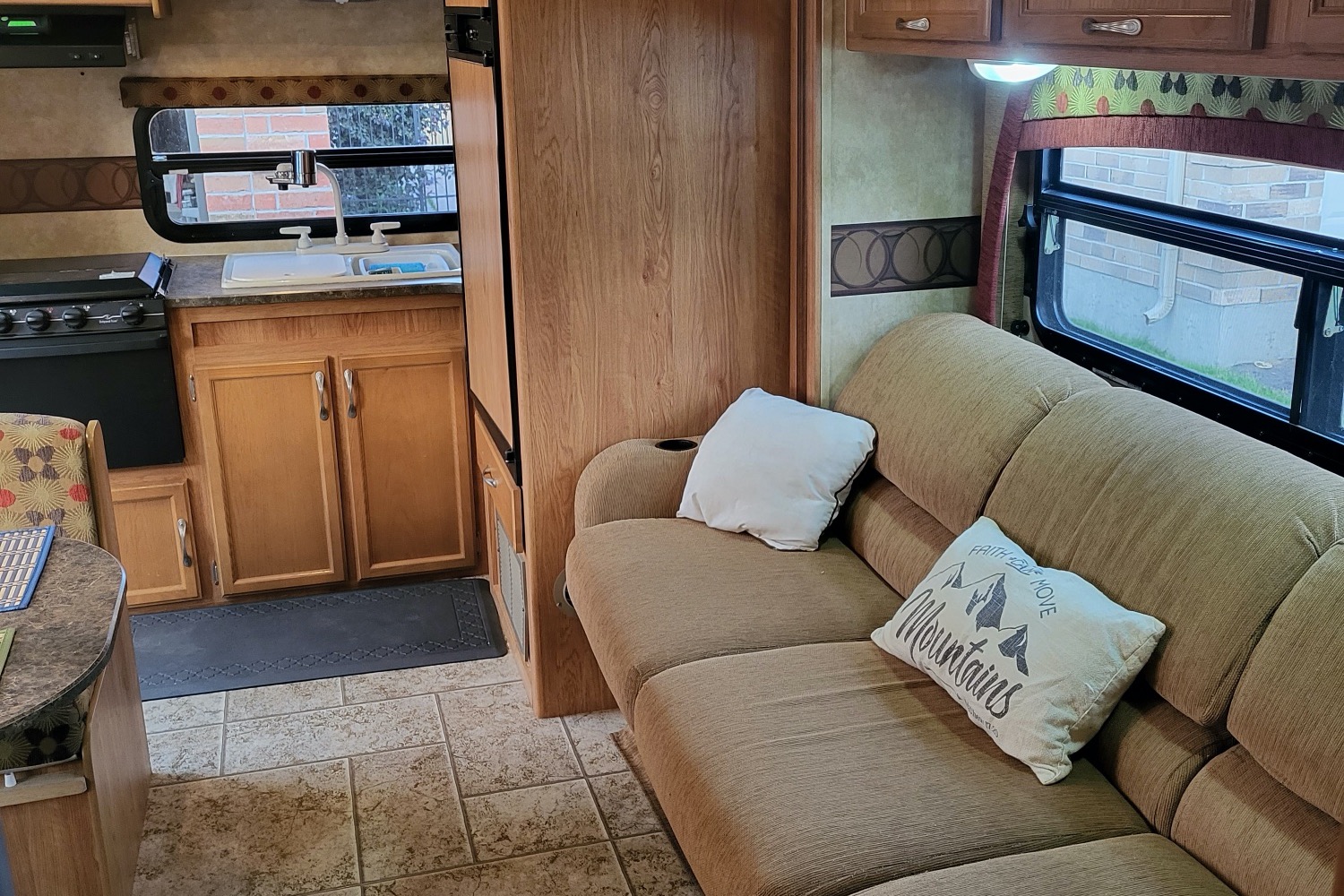 Rollings Adventure RV