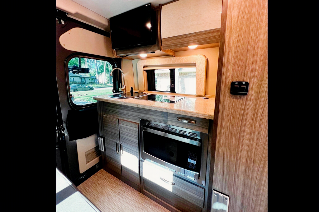 Luxury Living RV