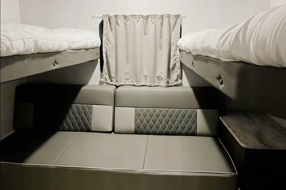 Joe And Carol's 33' Forest River Family Travel Trailer sleeps 8