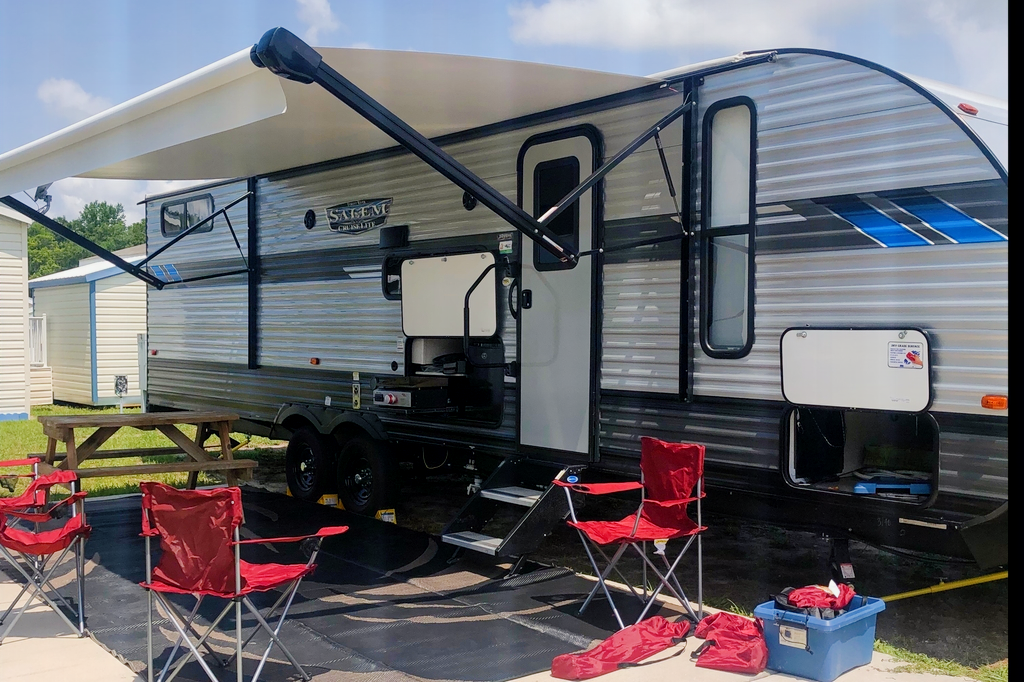 Joe And Carol's 33' Forest River Family Travel Trailer sleeps 8