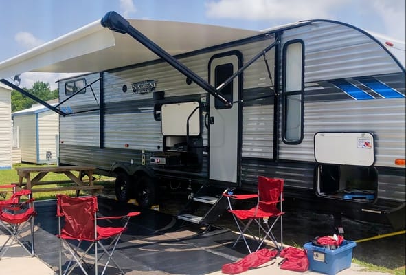 Joe And Carol's 33' Forest River Family Travel Trailer sleeps 8