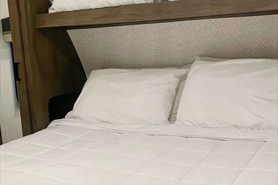Joe And Carol's 33' Forest River Family Travel Trailer sleeps 8