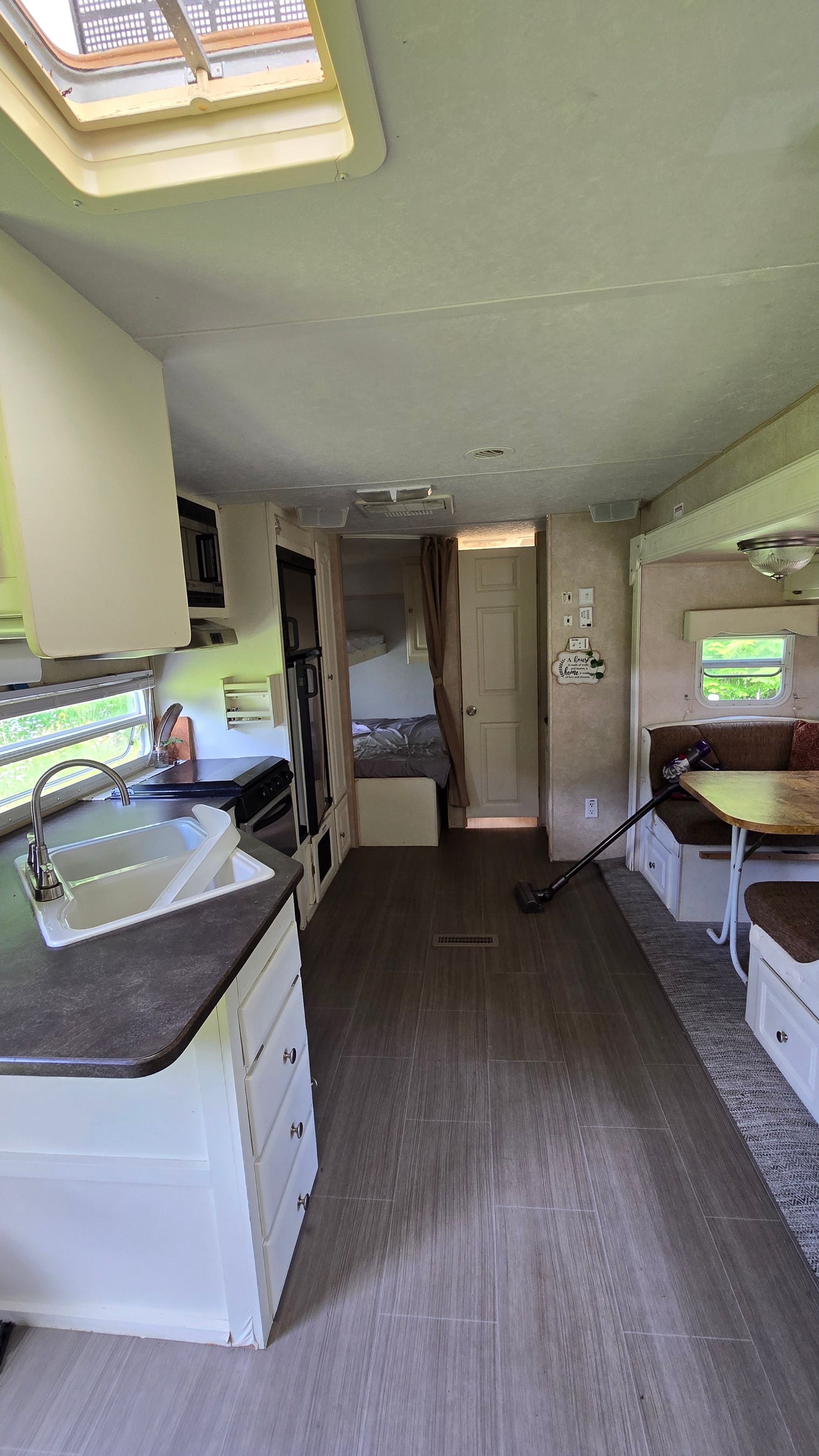 Forest River Flagstaff Classic Super Lite Travel Trailer