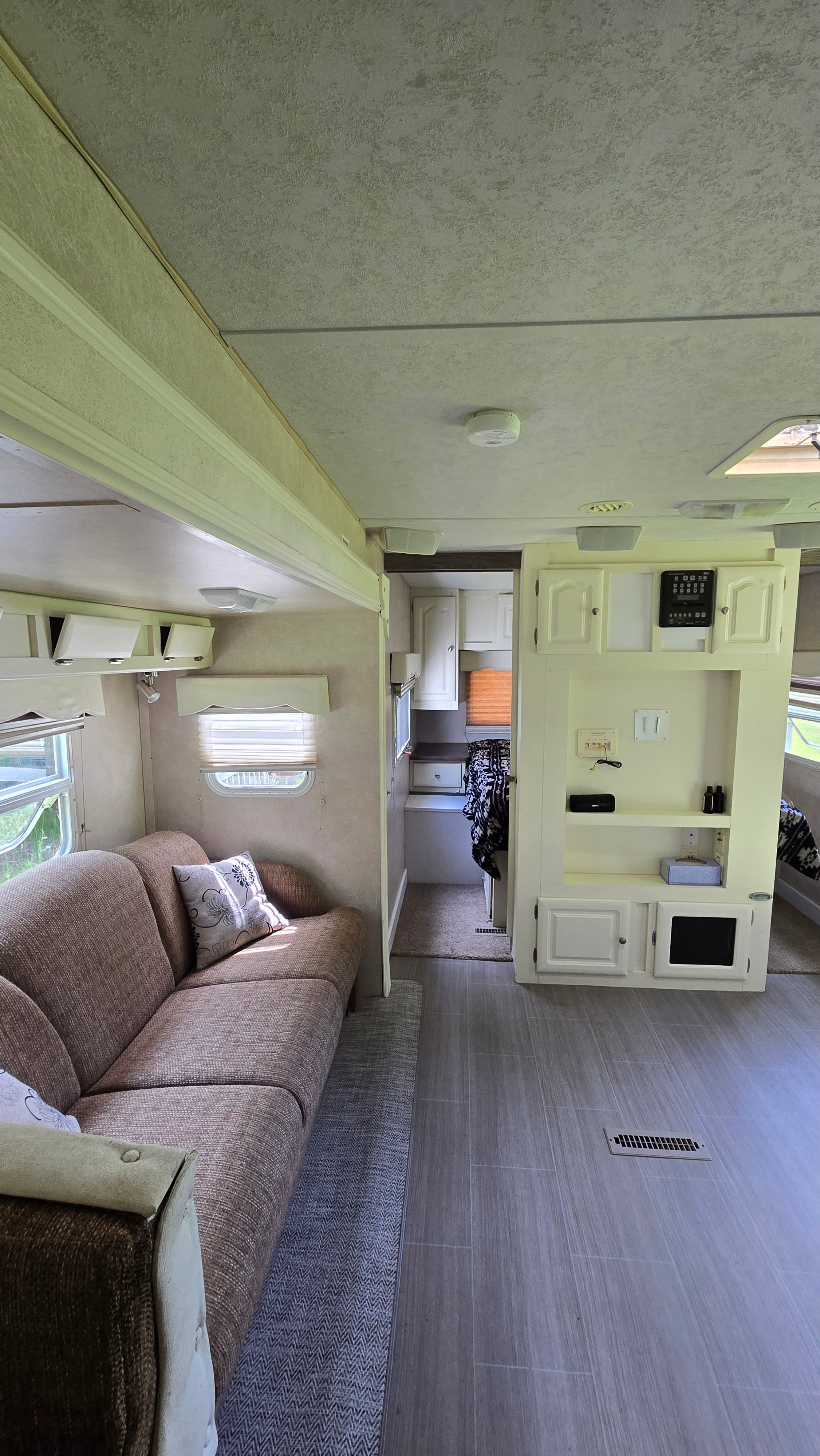 Forest River Flagstaff Classic Super Lite Travel Trailer