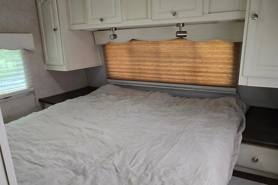 Forest River Flagstaff Classic Super Lite Travel Trailer