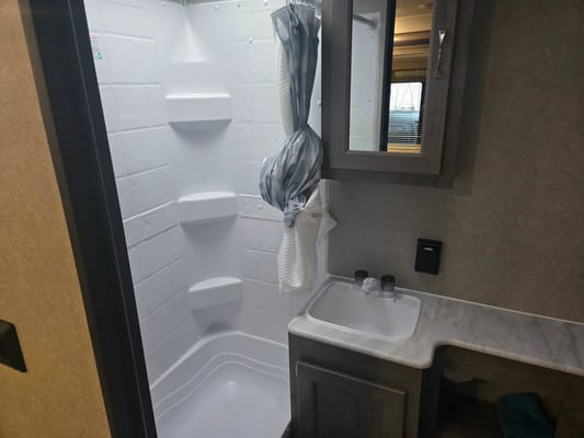 Laver's Palomino PUMA XLE LITE Travel Trailer