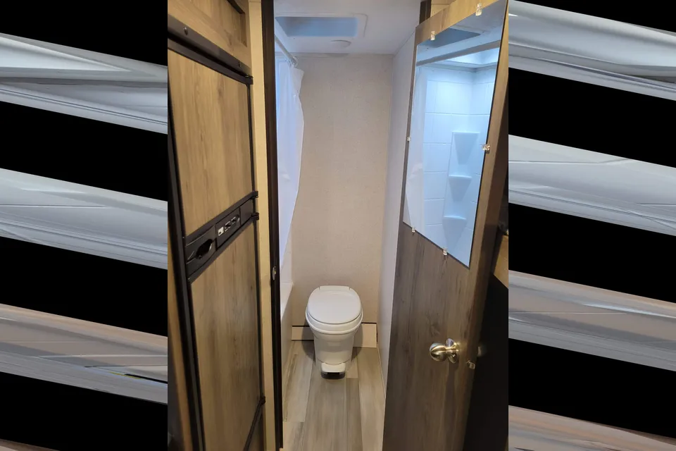 Coachmen Clipper 17BH Travel Trailer