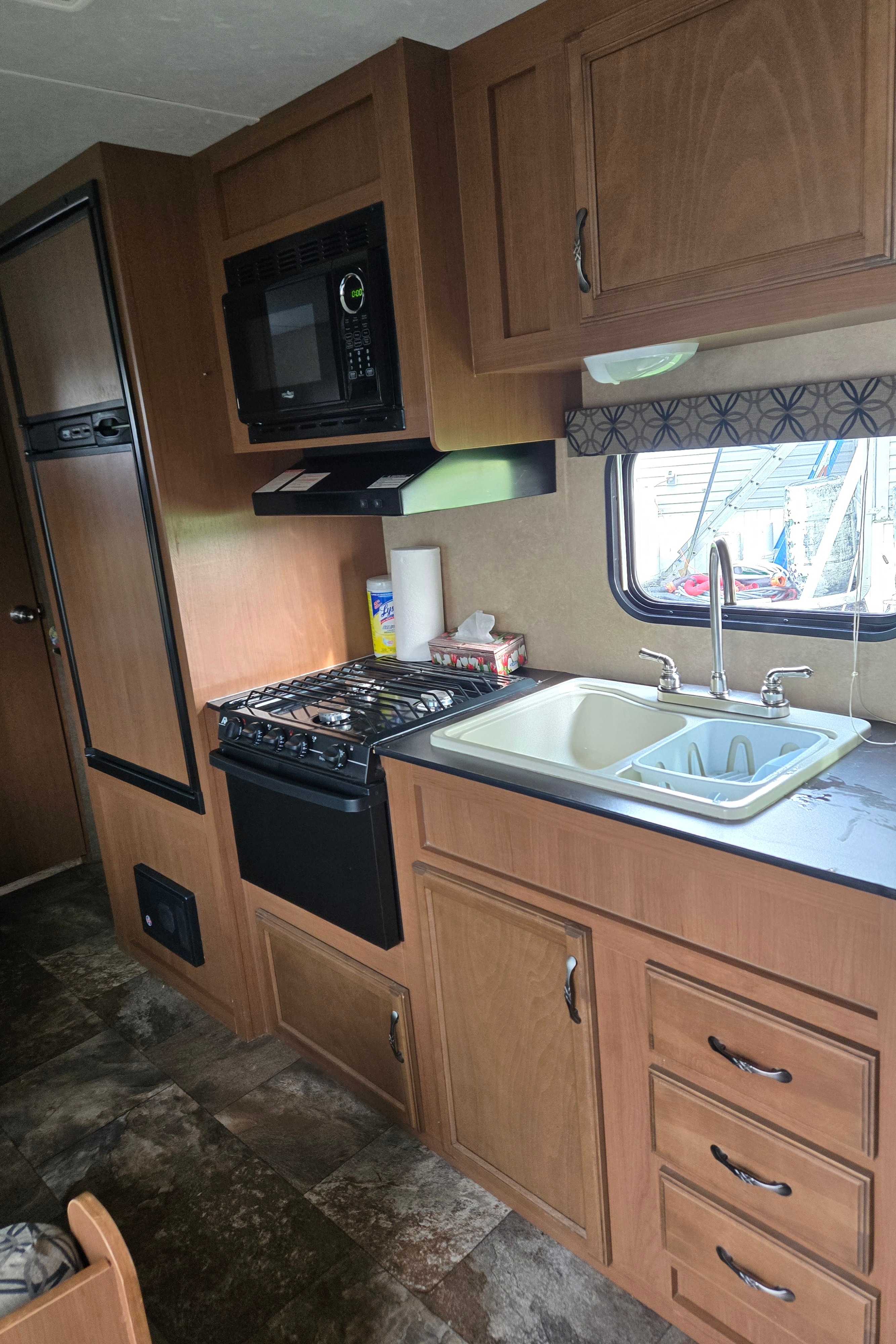 Gertie's Starcraft Jayco Travel Trailer