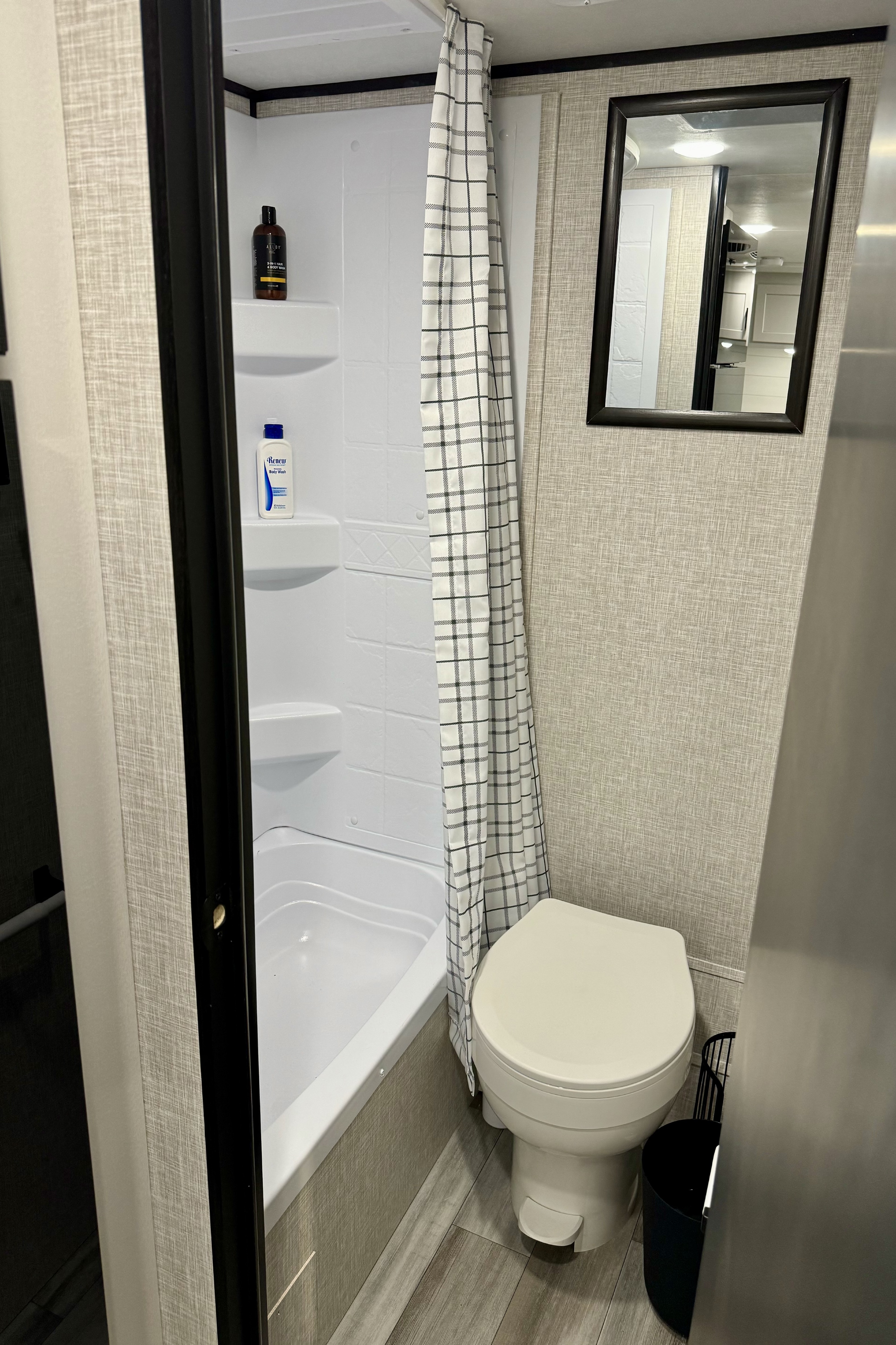 Jayco Jay Flight SLX Travel Trailer