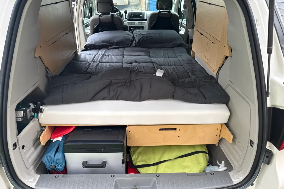 Hani’s Campervan