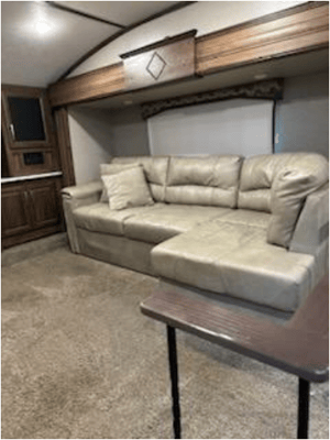 The Comfort Den - UPMI1045