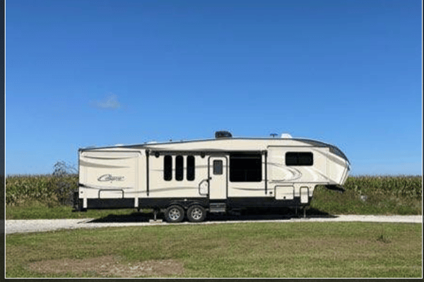 The Comfort Den - UPMI1045