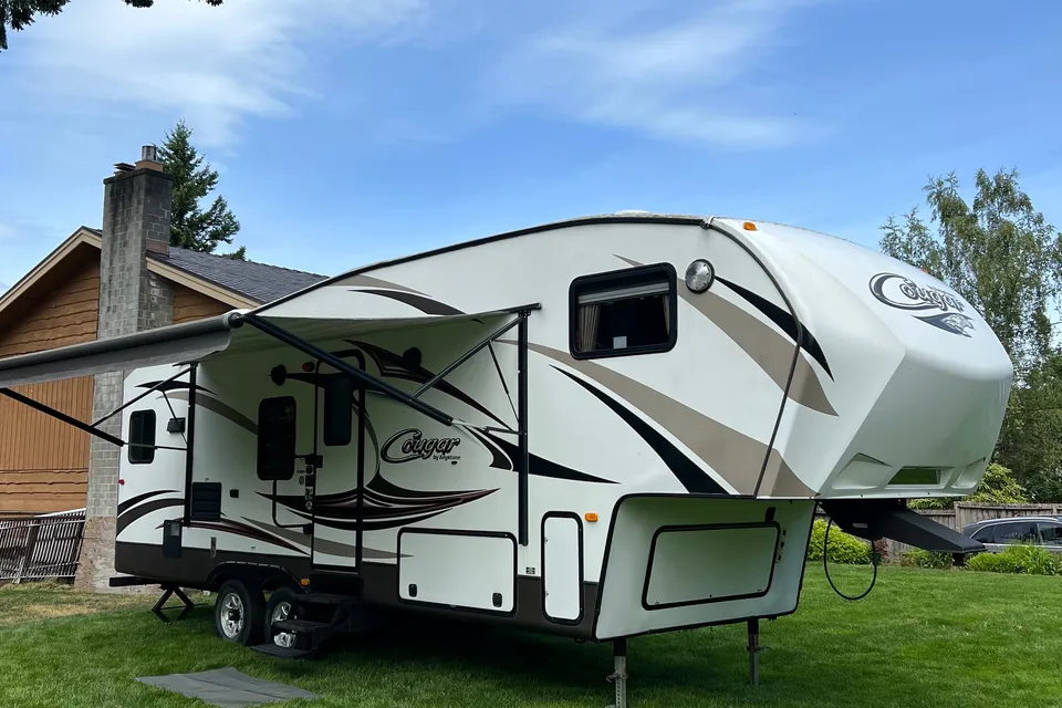 Steven's Keystone 279RKSWE Fifth Wheel