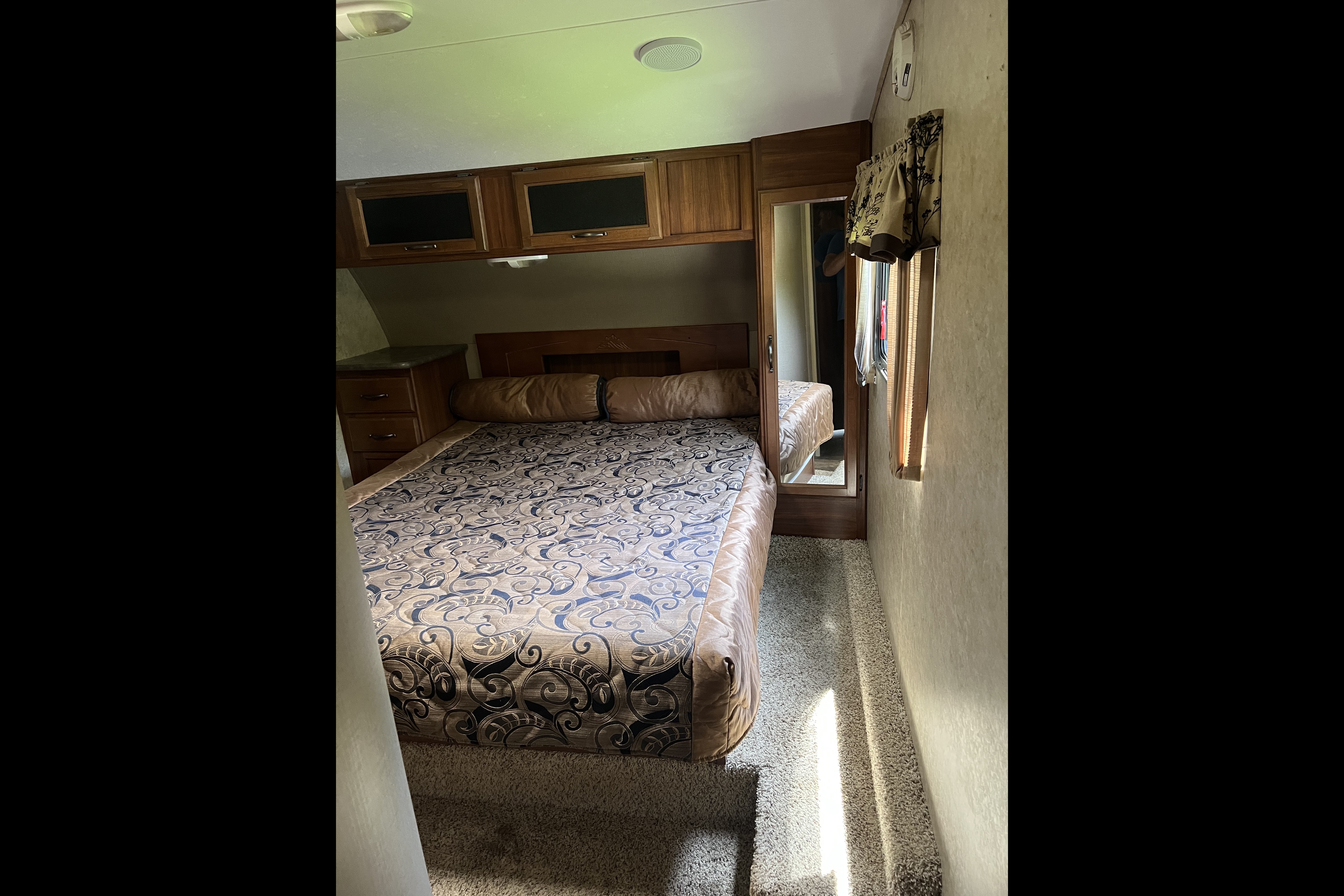 Steven's Keystone 279RKSWE Fifth Wheel