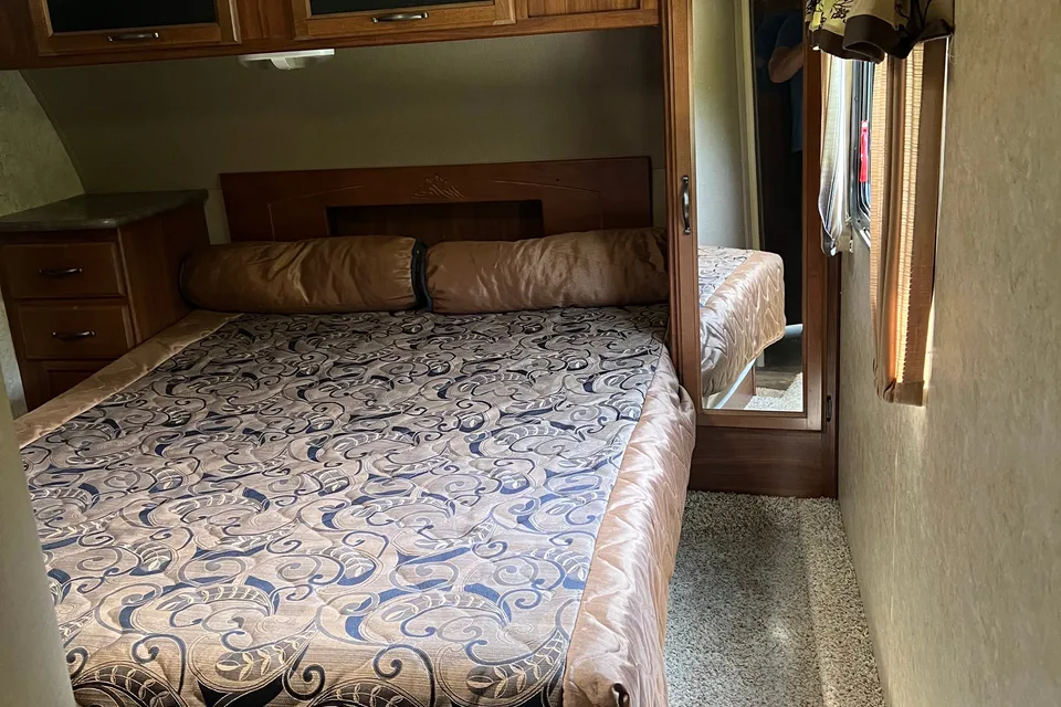 Steven's Keystone 279RKSWE Fifth Wheel