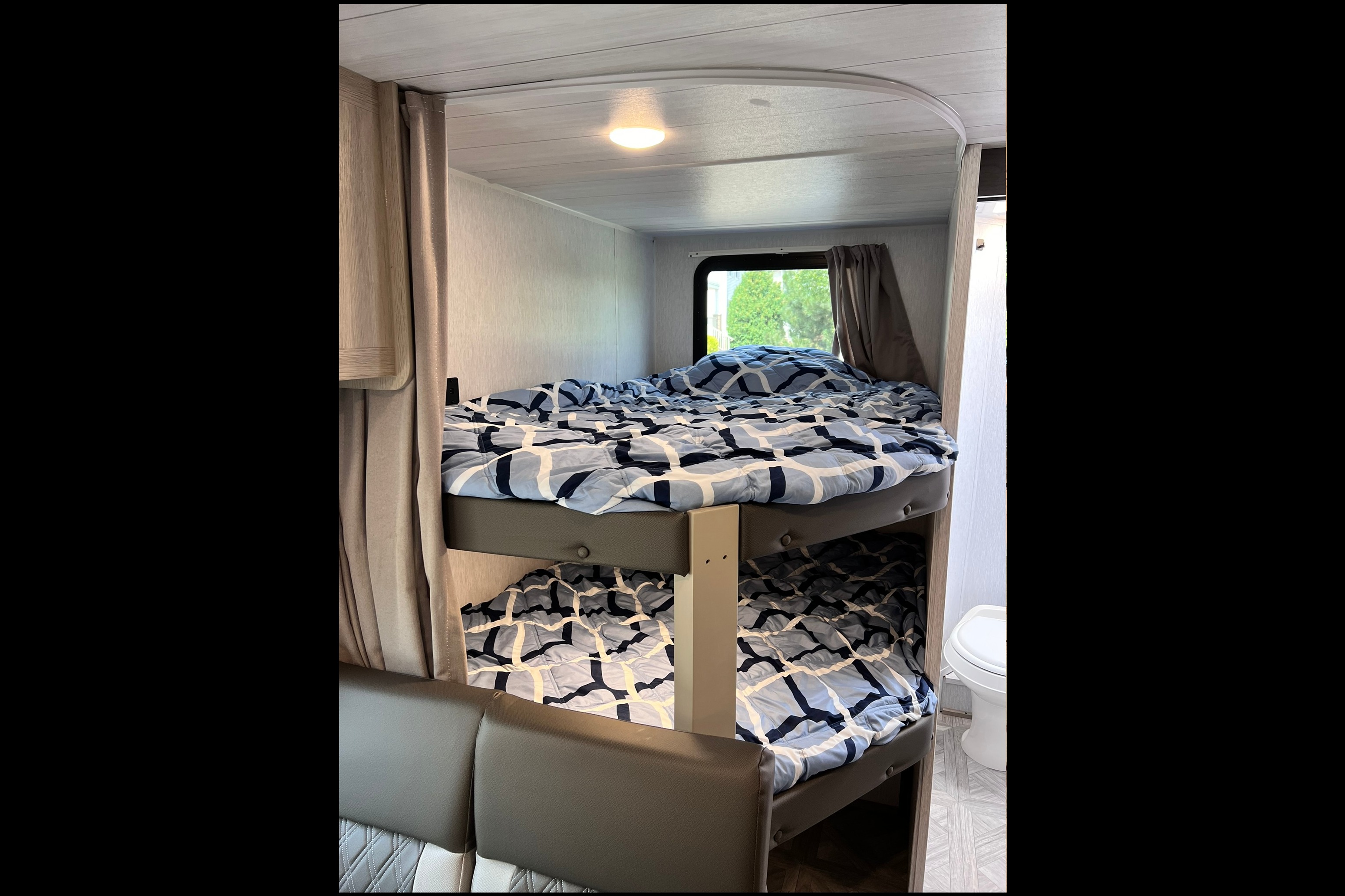 2024 Forest River RV Salem Cruise Lite 261BHXL Sleeps 6!