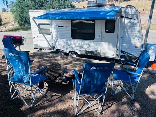 Keystone 19FLB Travel Trailer +Extras - Delivery Only