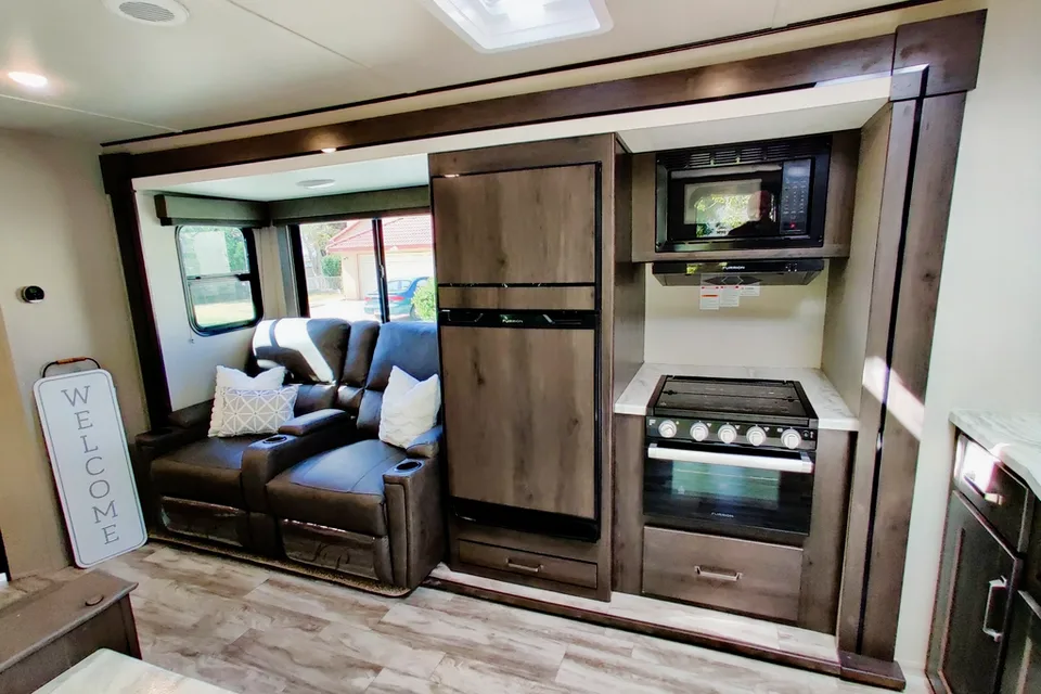 2022 Grand Design Xplor - Brand New!