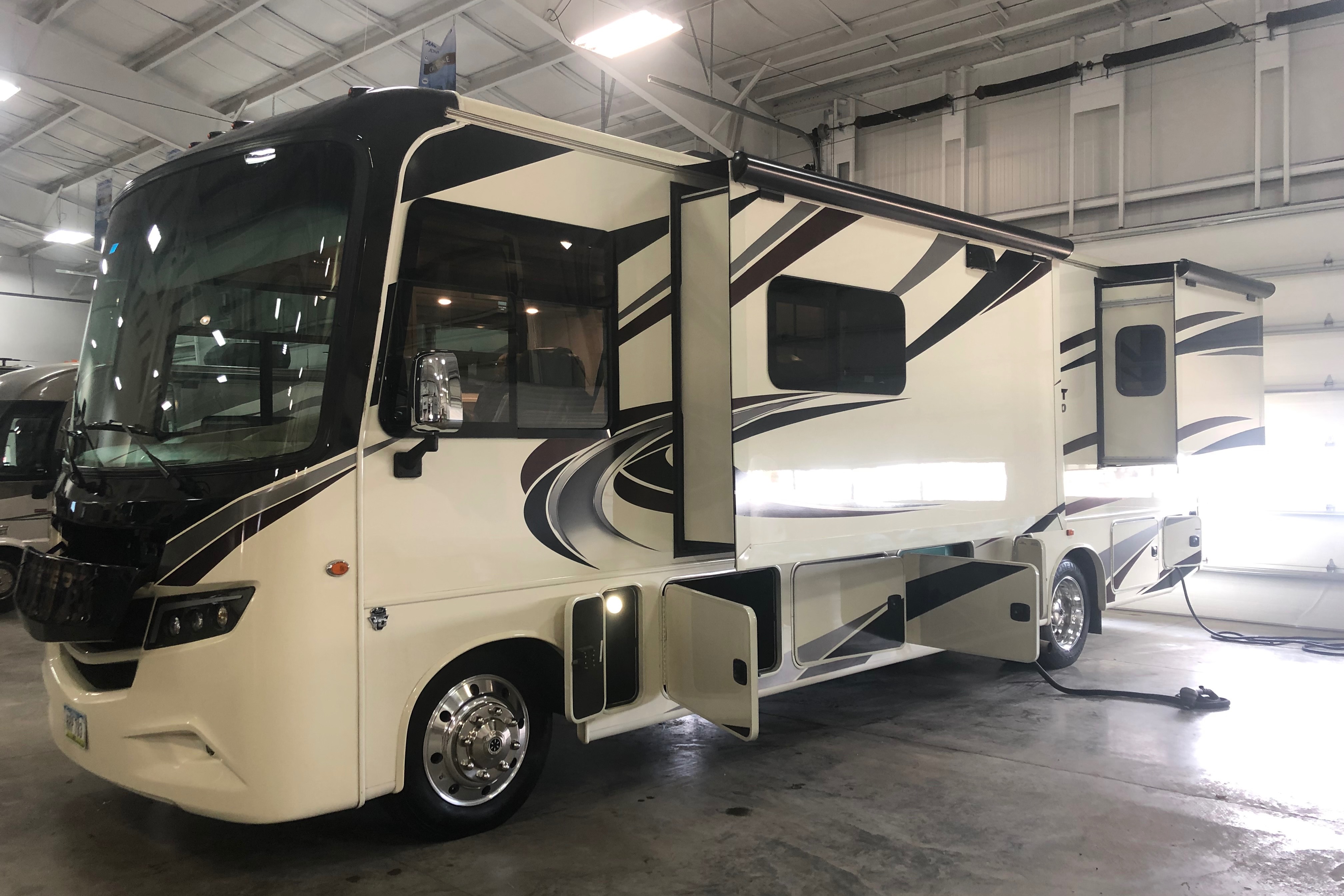 Danny's Jayco Precept 31ul Class A