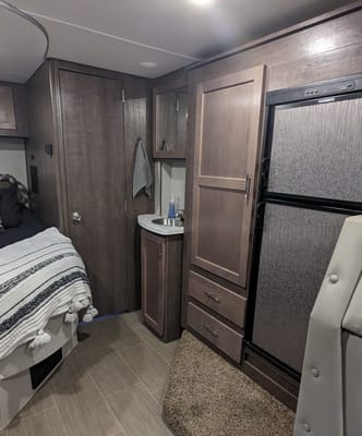 Harvey the RV (2020 24 Foot Adventurer)