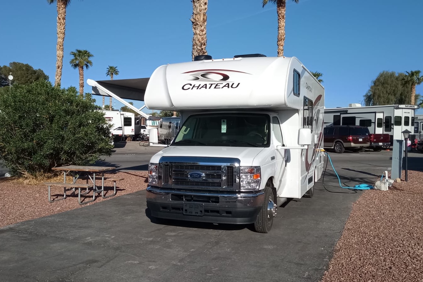 Brand-new 2024 Thor Chateau Class C 24 ft. - FREE PRIVATE SHUTTLE - Mathilda - 