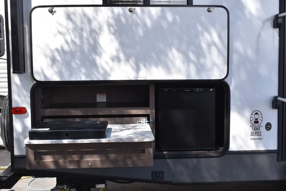 Nick's Coleman Coleman light Travel Trailer