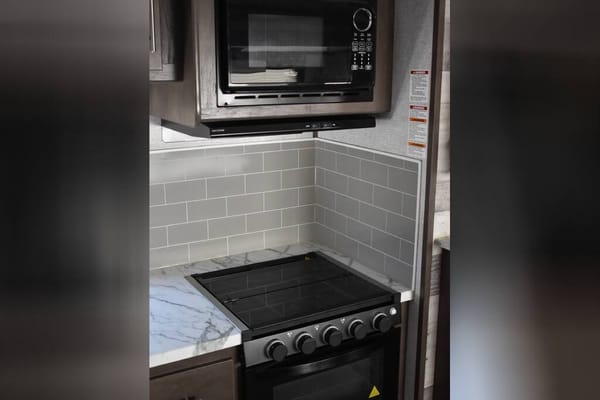 Nick's Coleman Coleman light Travel Trailer
