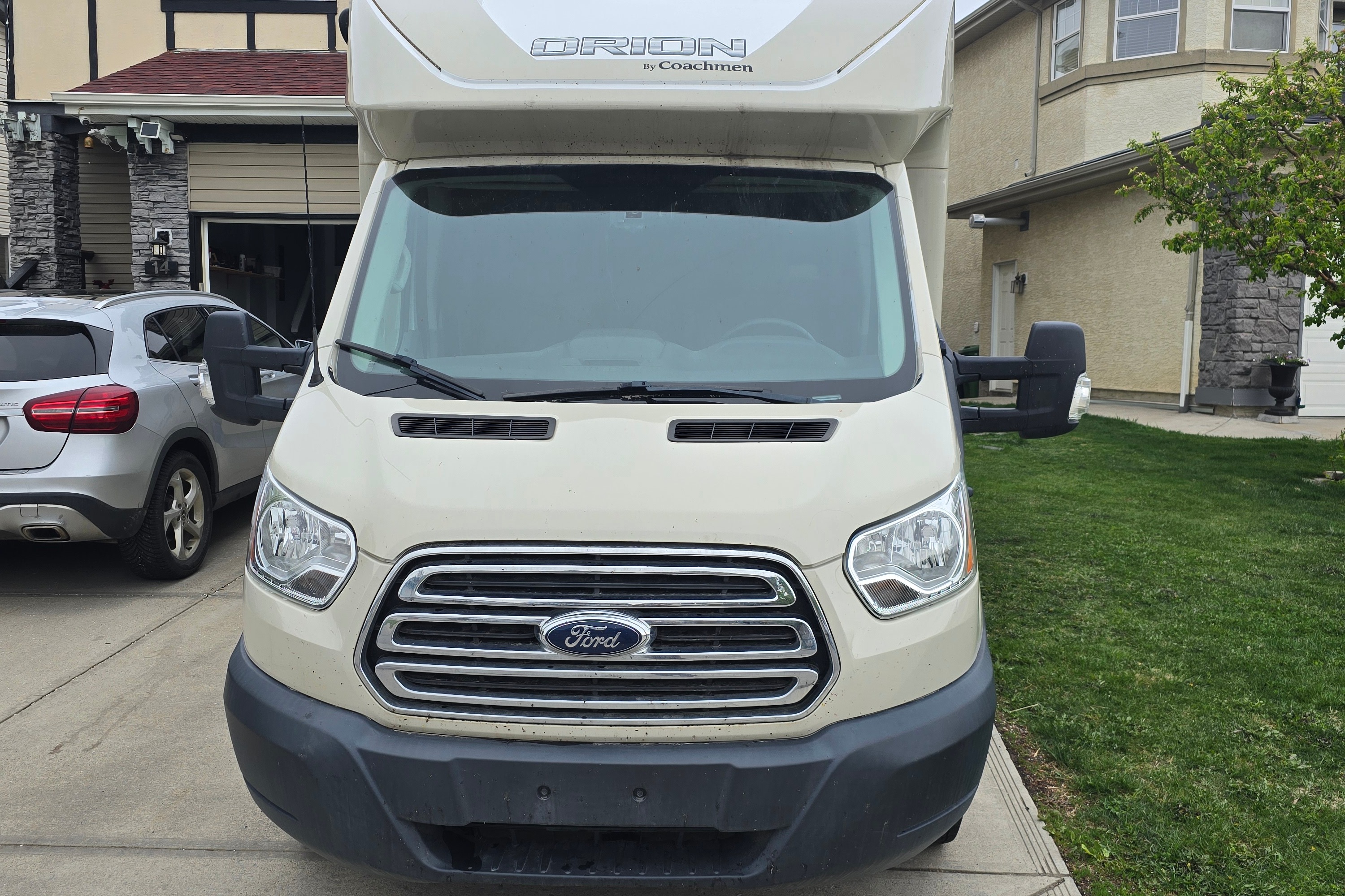 Krish's 2016 FORD TRANSIT T-350 HD 2016 FORD TRANSIT T-350 HD Class C