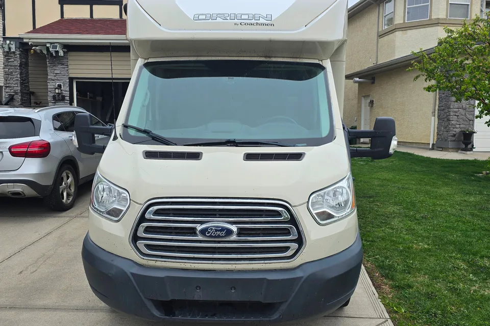 Krish's 2016 FORD TRANSIT T-350 HD 2016 FORD TRANSIT T-350 HD Class C