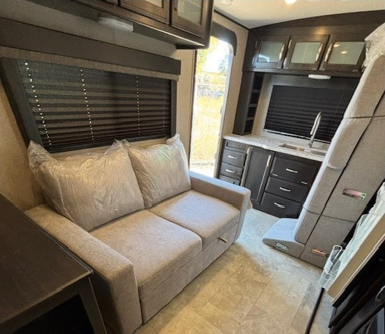The Imagine Retreat - Grand Design Imagine 2750RK Travel Trailer