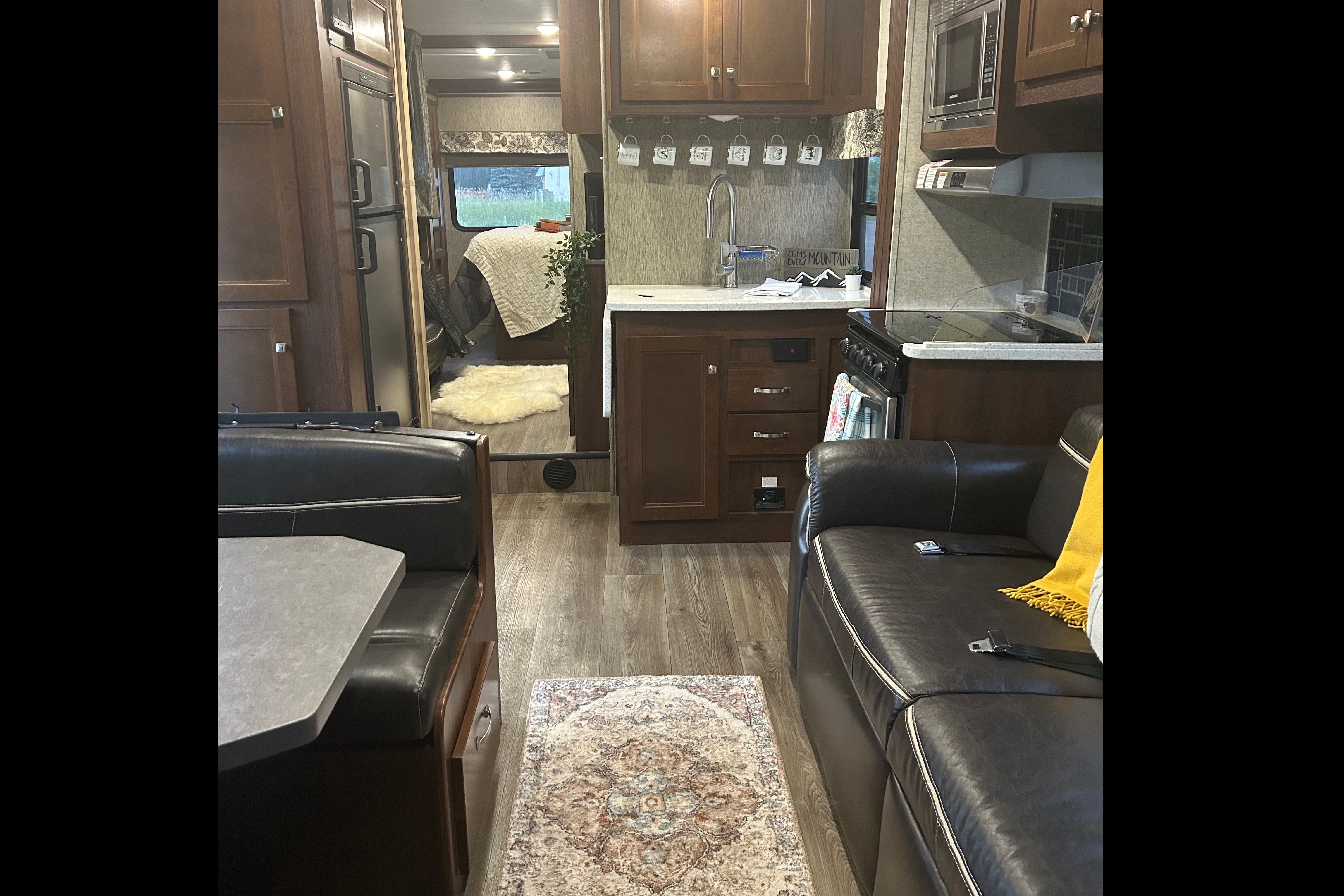"Neverland" A family Friendly Bunkhouse!