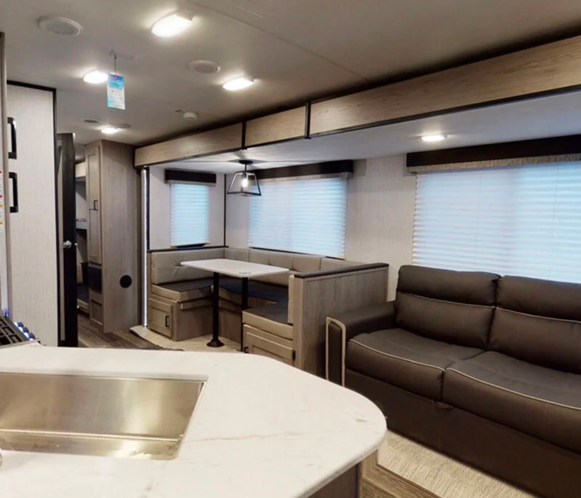 2021 Mallard M32 Travel Trailer
